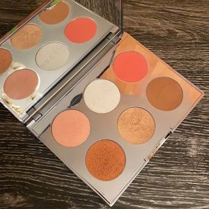 Becca Apres Ski palette